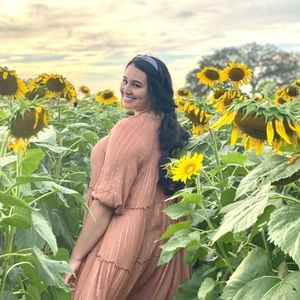 Meet your Posher, Jasminne